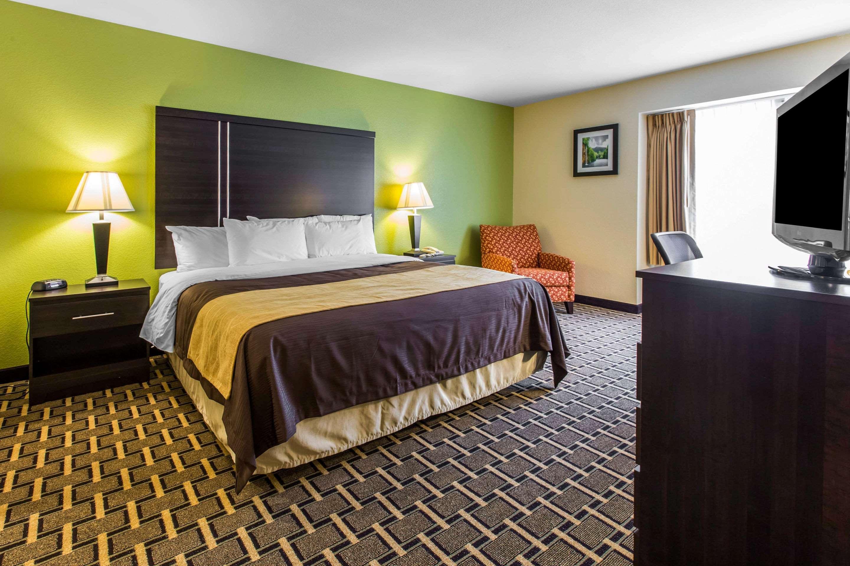 Quality Inn West Of Asheville Canton Exteriér fotografie