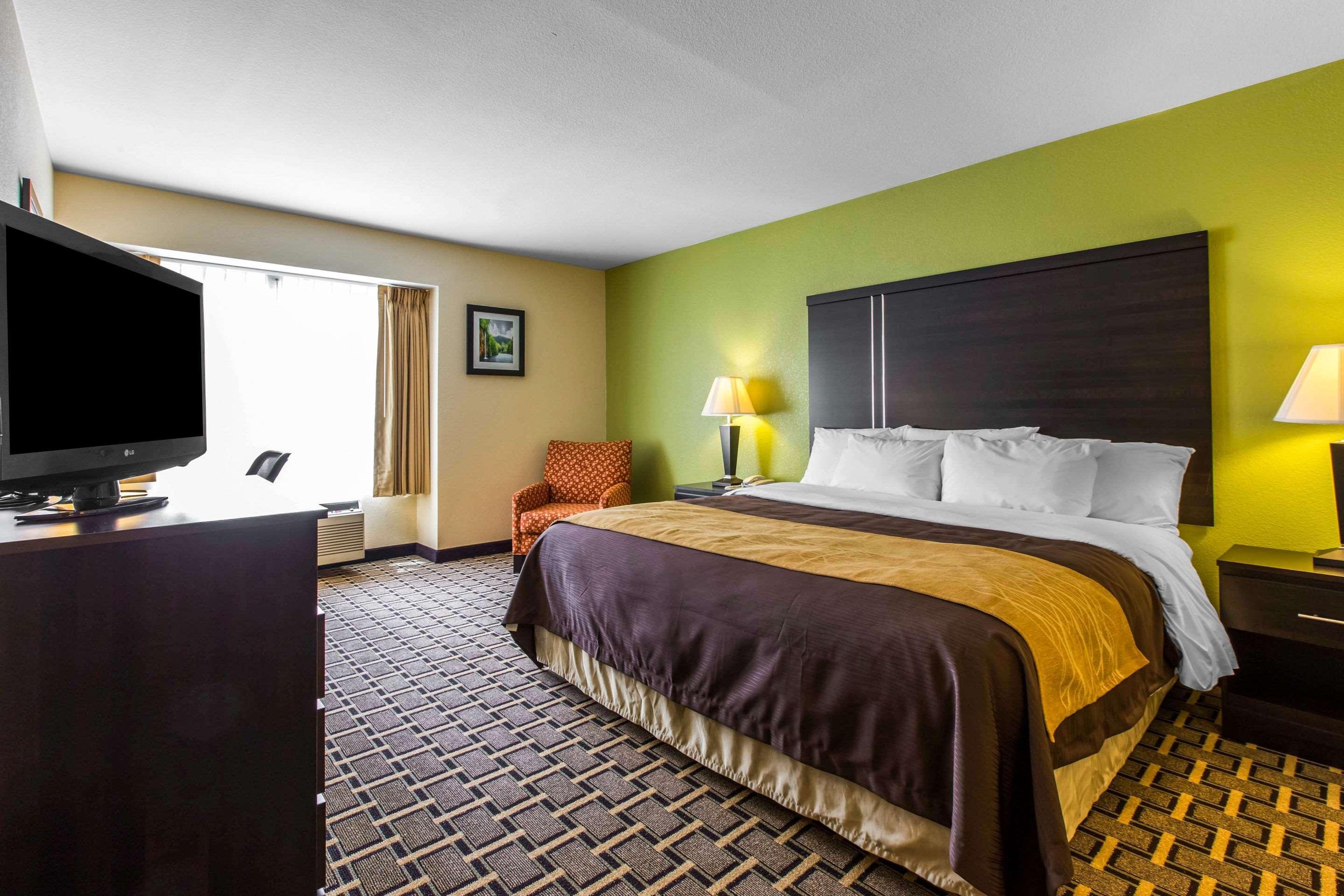 Quality Inn West Of Asheville Canton Exteriér fotografie